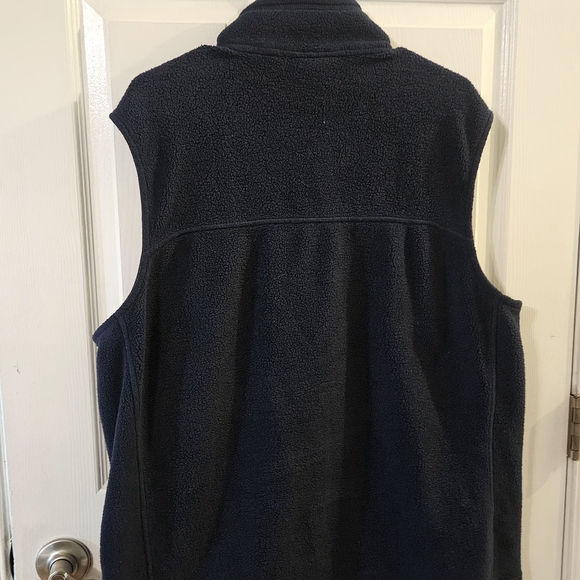 Patagonia Synchills Men's Dark Blue Fleece Vest - Picture 3 of 3
